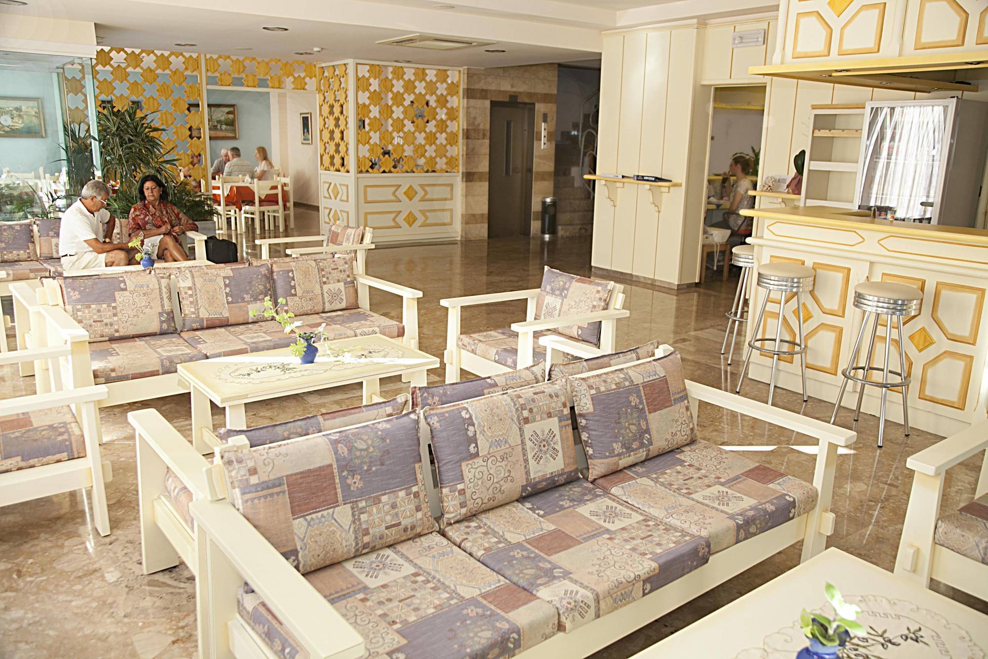 Theonia Hotel Koszalin Eksteriør bilde